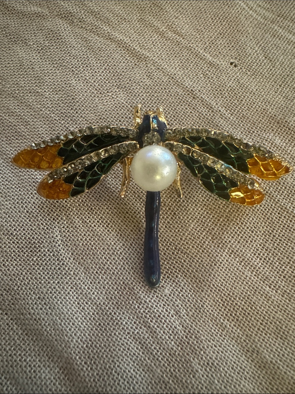 NWOT Aratta Silent Journey Gold Dragonfly Brooch with Pearl Accent